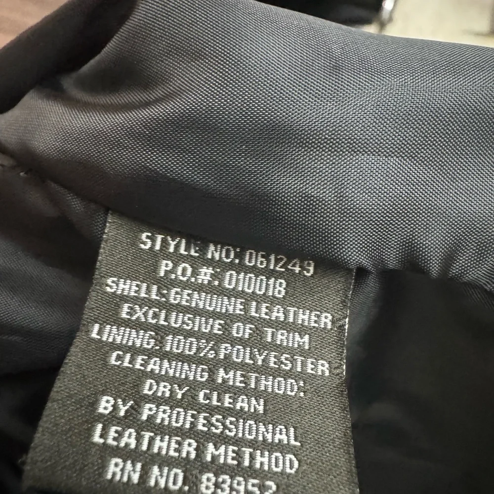 Badgley Mischka‎ leather jacket L